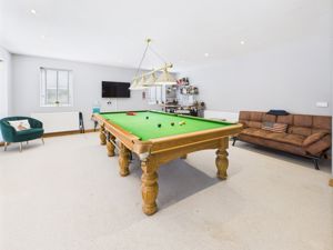 Games Room- click for photo gallery